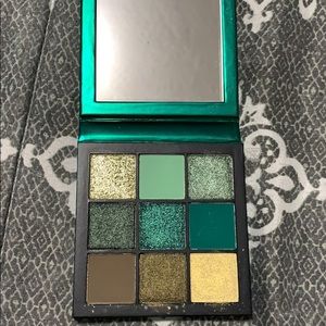 Huda Beauty Emerald Obsessions